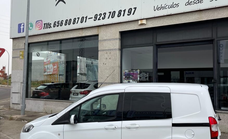 FORD Tránsit courier Trend
