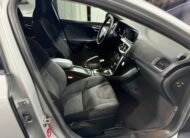 VOLVO V40 Kinect