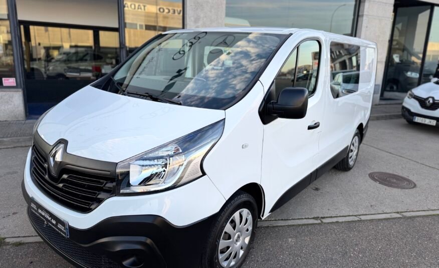 Renault Trafic Combi