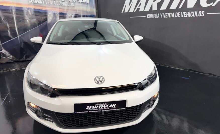 Volkswagen Sirocco 1.4 TFSI 125CV Adrenalin 3p.