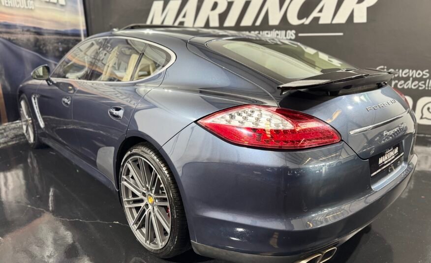 PORSCHE Panamera Turbo