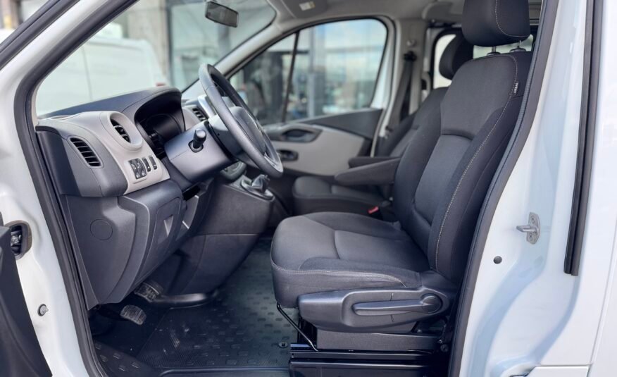 Renault Trafic 8 plazas
