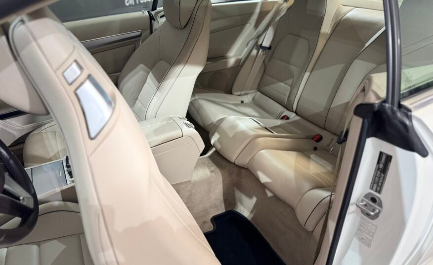 MERCEDES-BENZ E250 Coupe