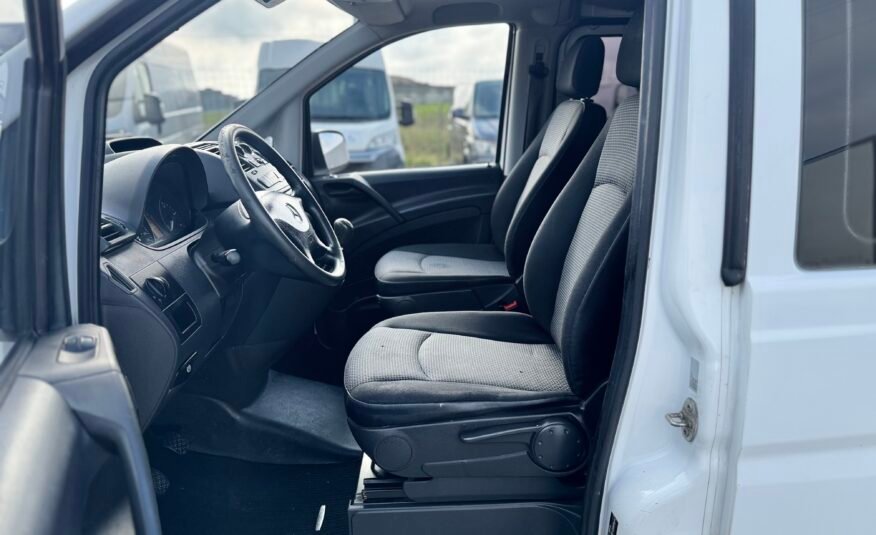 MERCEDES-BENZ Vito Mixto