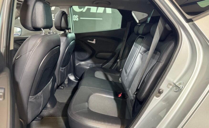 HYUNDAI Ix35 4×2
