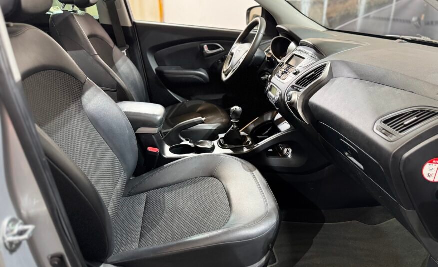 HYUNDAI Ix35 4×2