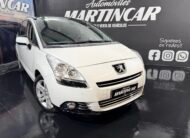 PEUGEOT 5008 Pack
