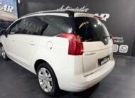PEUGEOT 5008 Pack