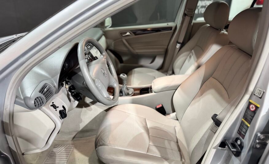 MERCEDES-BENZ C200 Elegance
