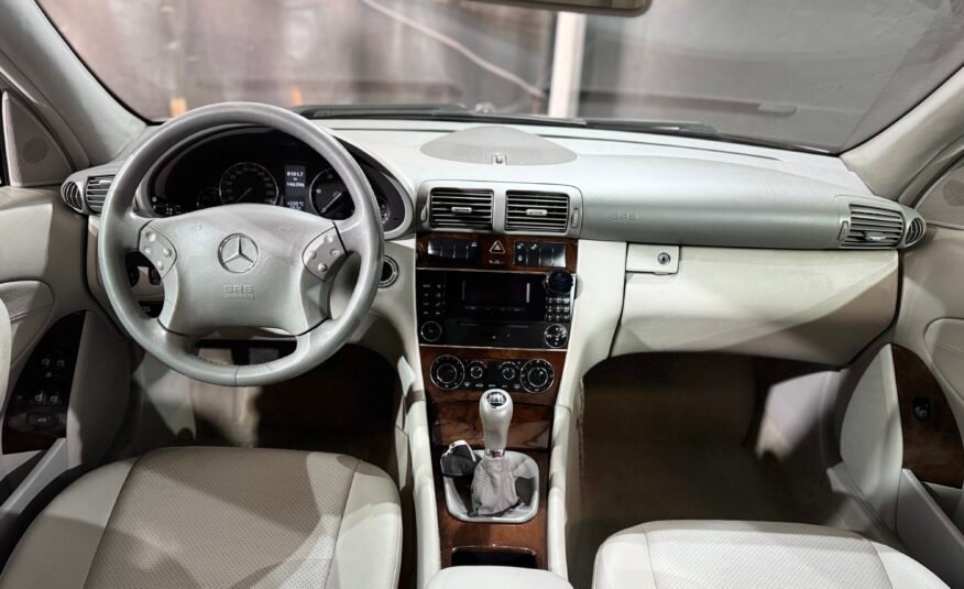 MERCEDES-BENZ C200 Elegance