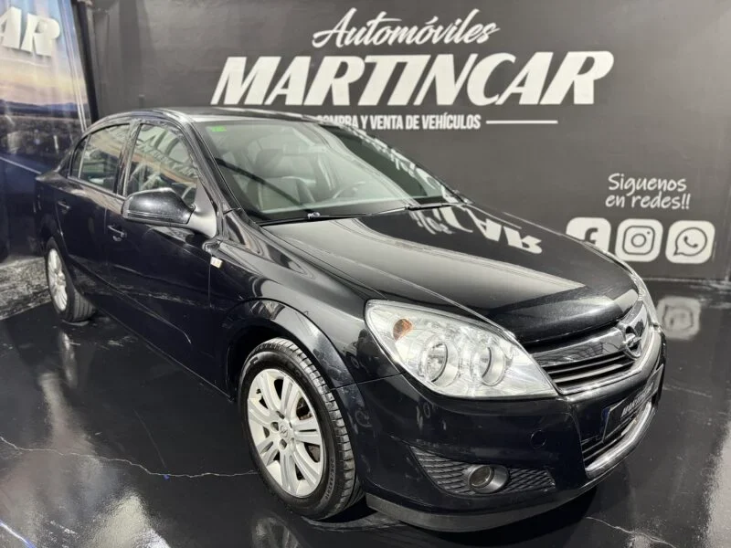 OPEL ASTRA 1.7 CDTI SEDAN