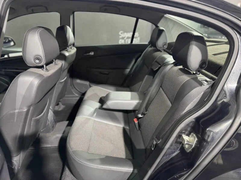 OPEL ASTRA 1.7 CDTI SEDAN