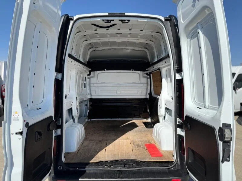 RENAULT TRAFIC L2 H2