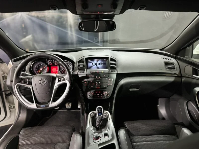 OPEL INSIGNIA OPC