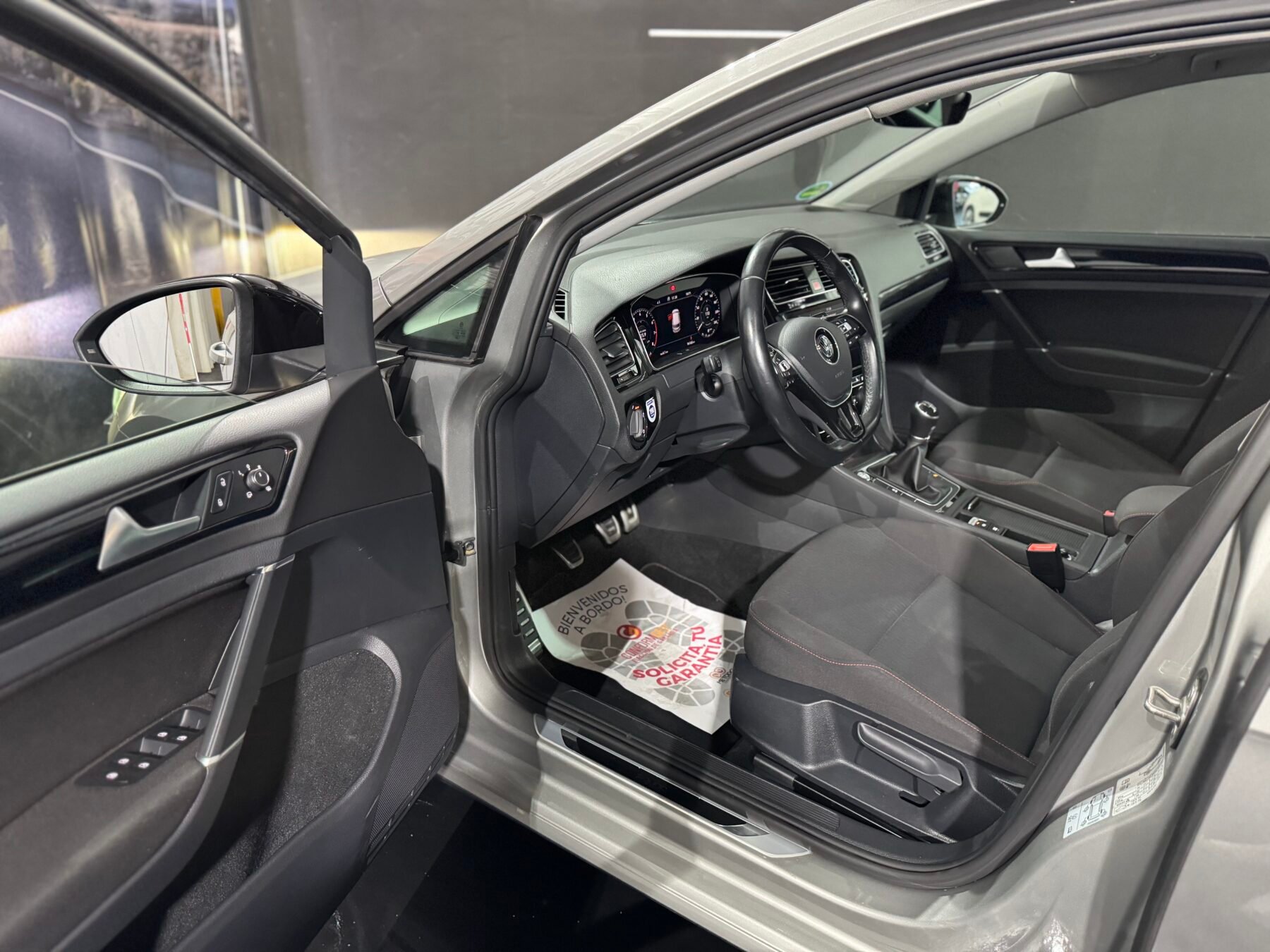 VOLKSWAGEN GOLF SOUND