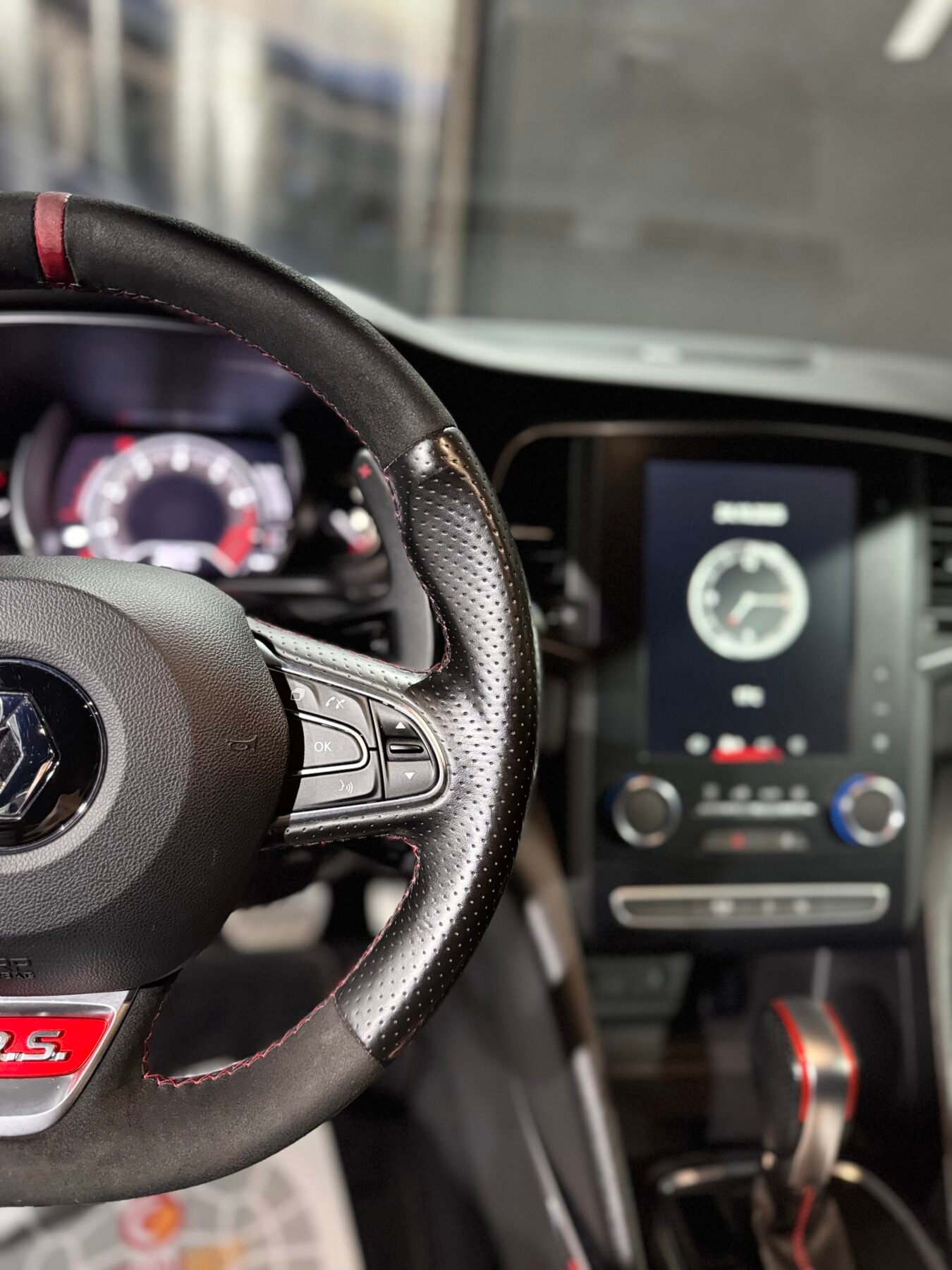 RENAULT Megane RS TROPHY