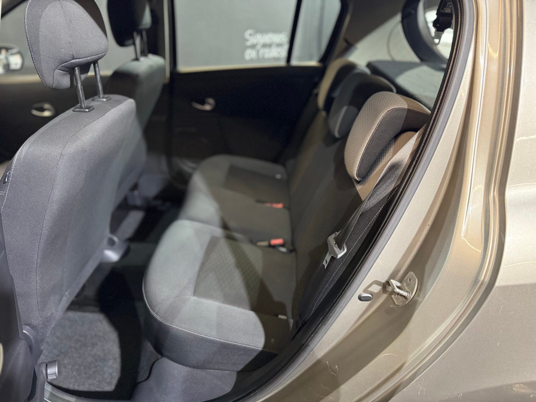 RENAULT Clio Expresión 