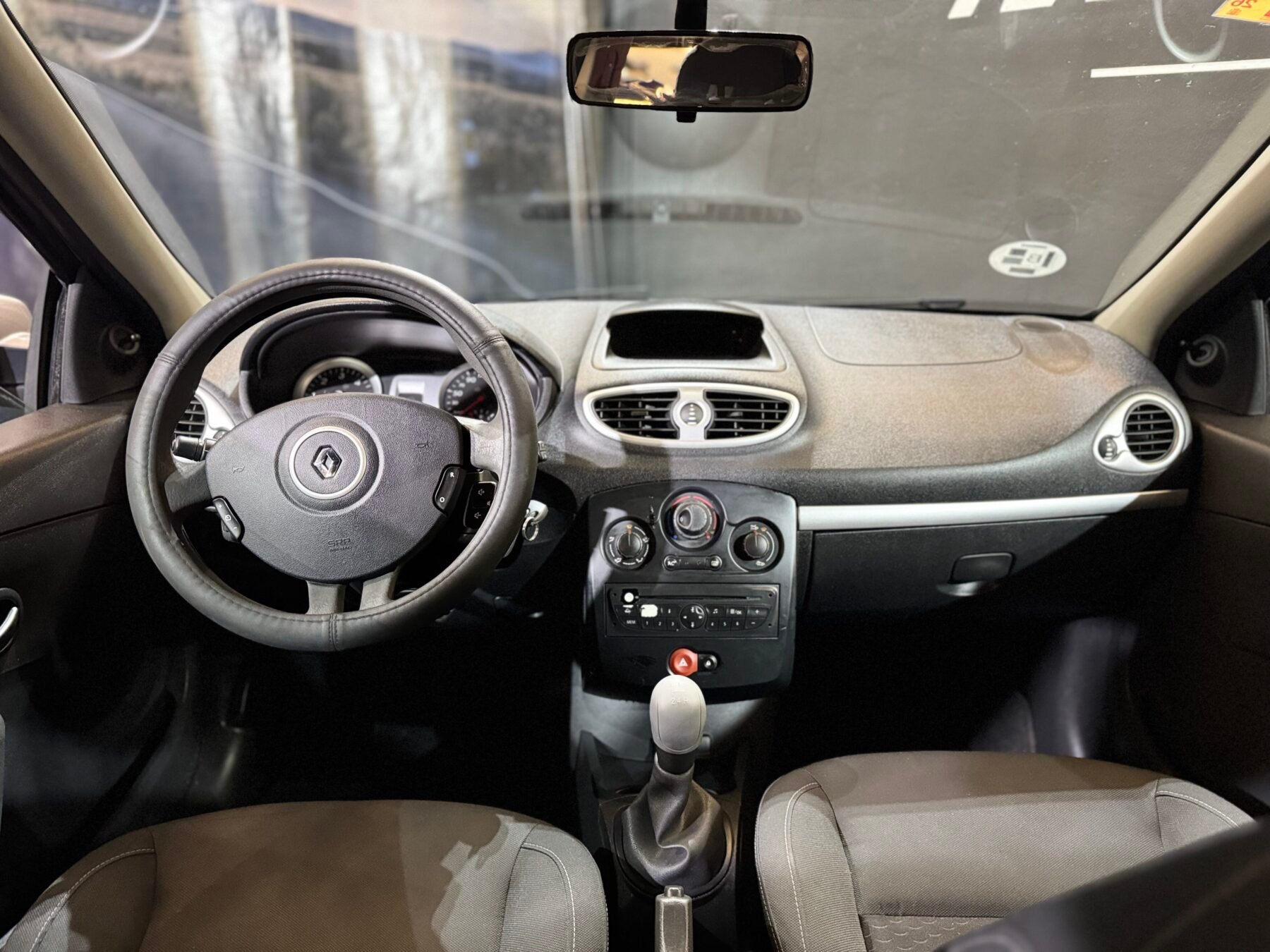 RENAULT Clio Expresión 