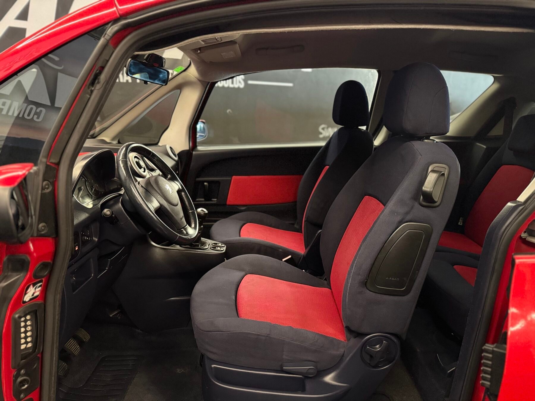 PEUGEOT 1007 Puertas eléctricas 