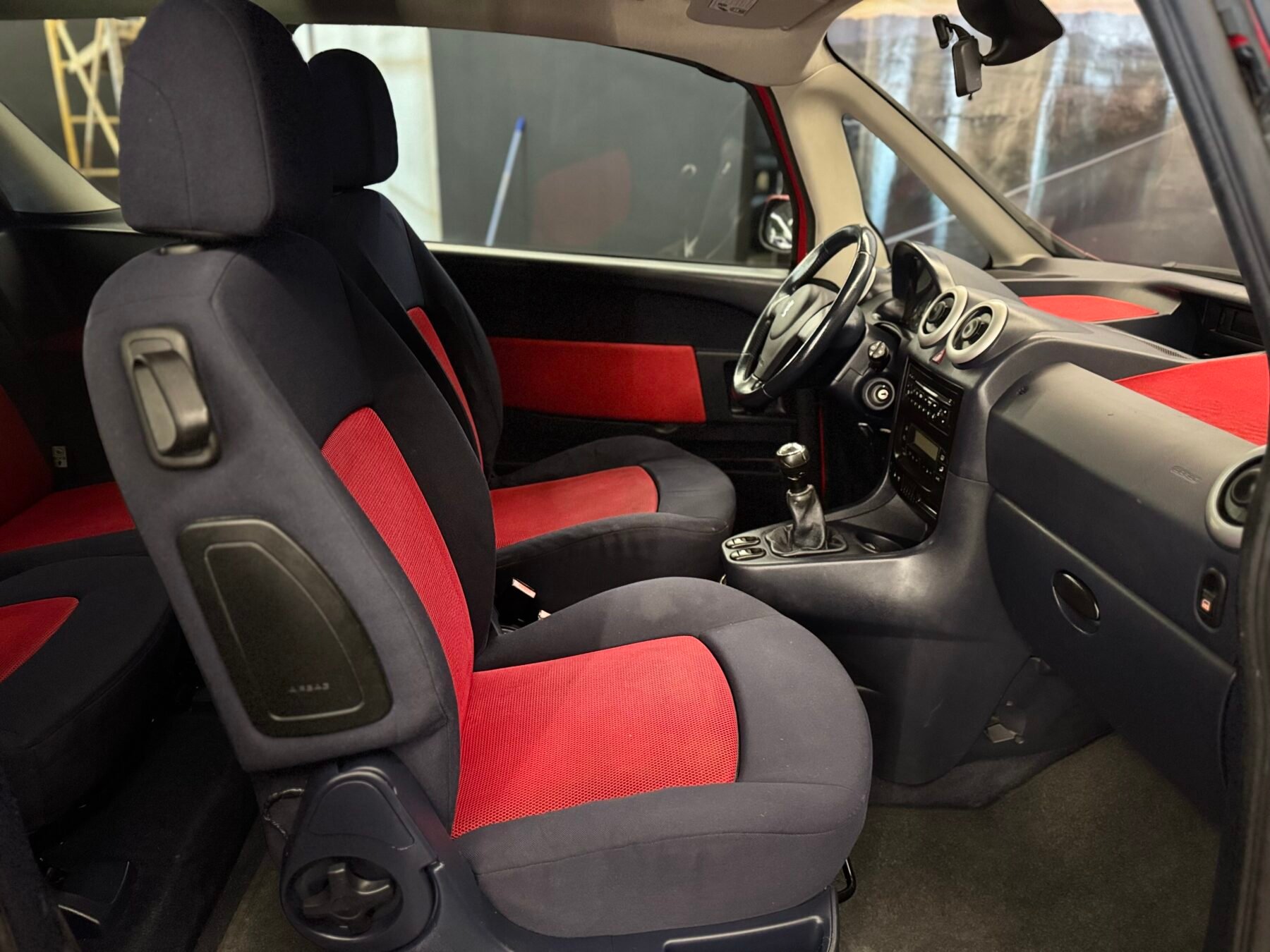 PEUGEOT 1007 Puertas eléctricas 