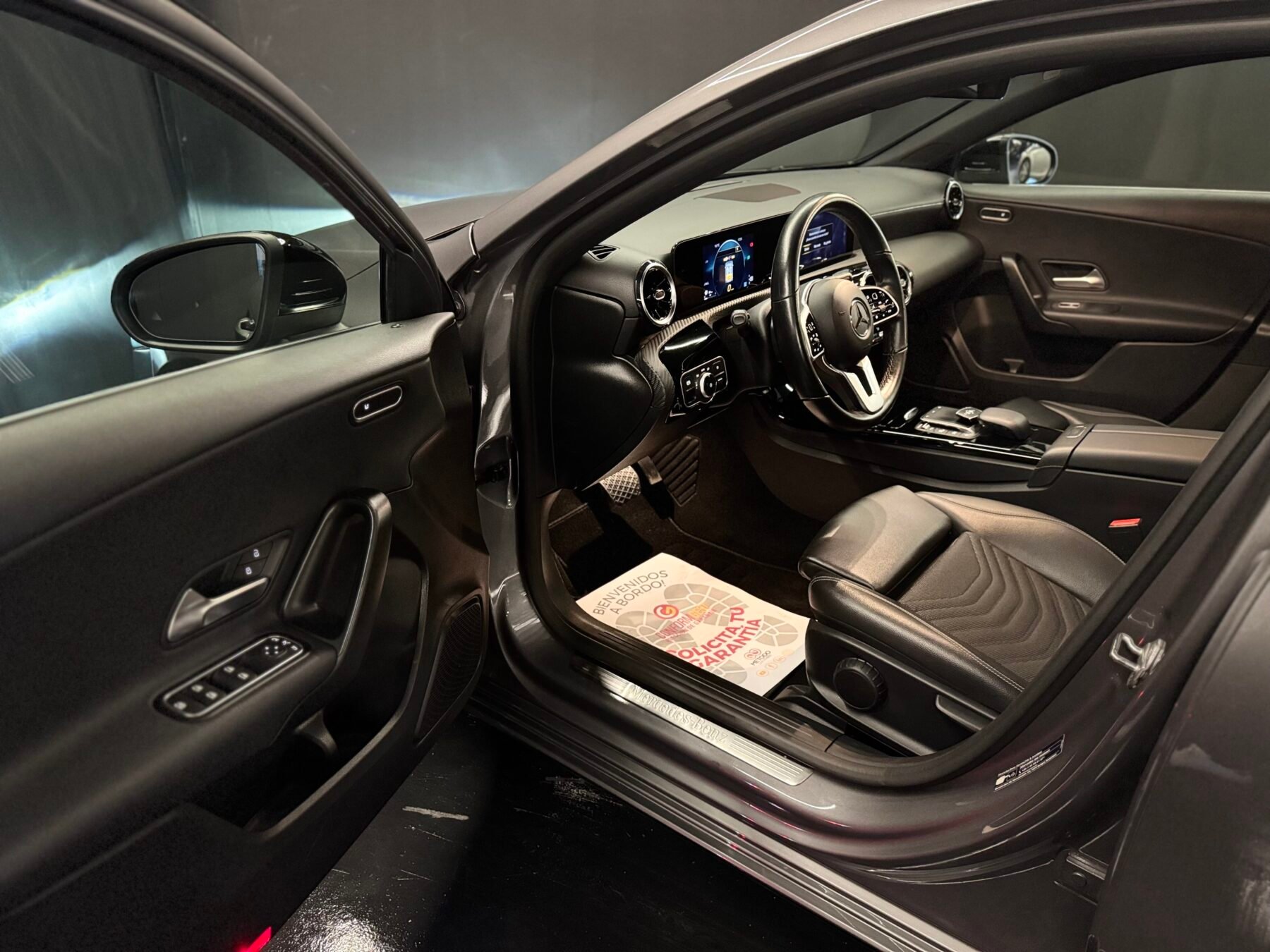 MERCEDES-BENZ CLASE A A200 