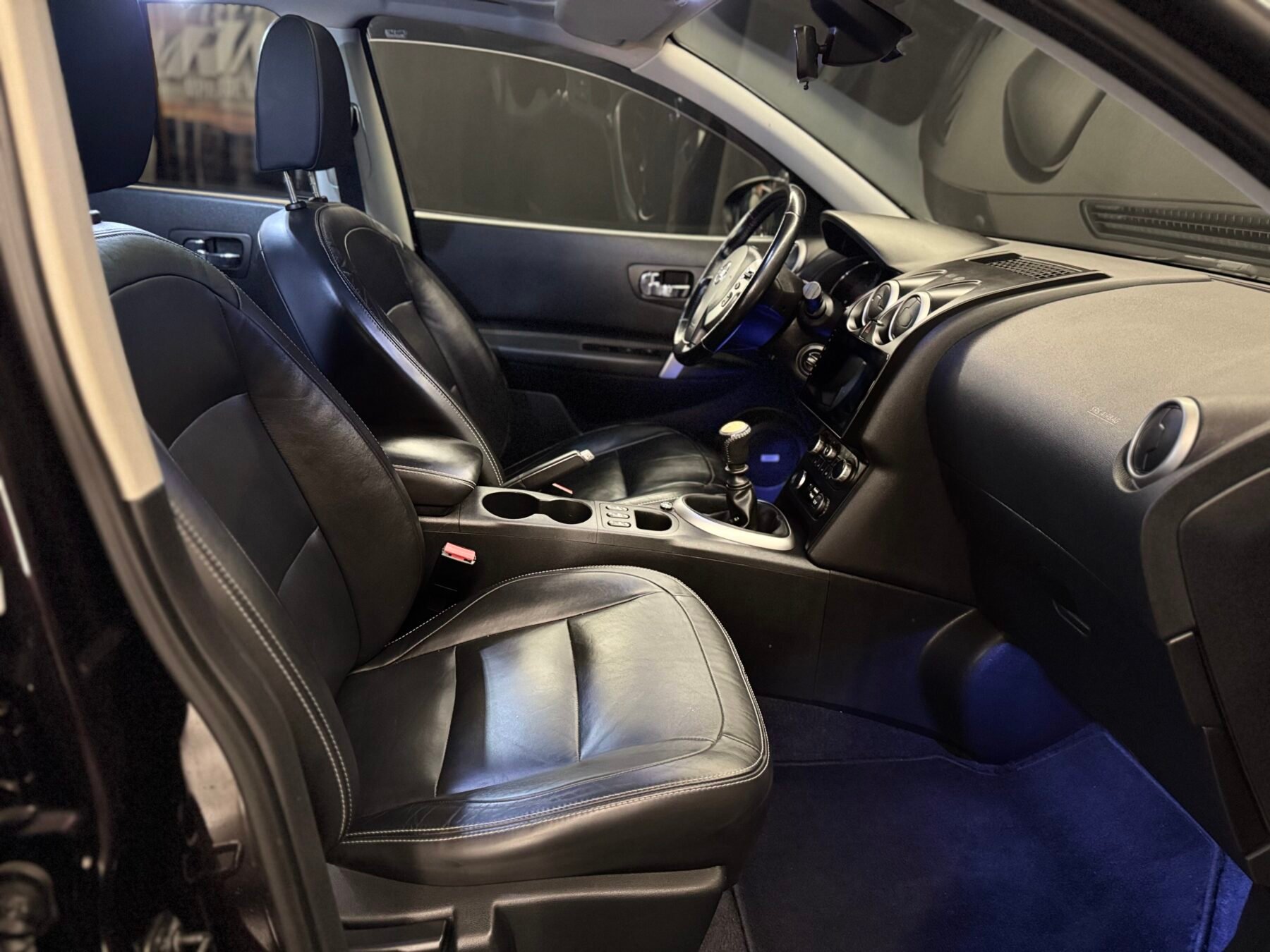 NISSAN Qashqai Tekna sport 