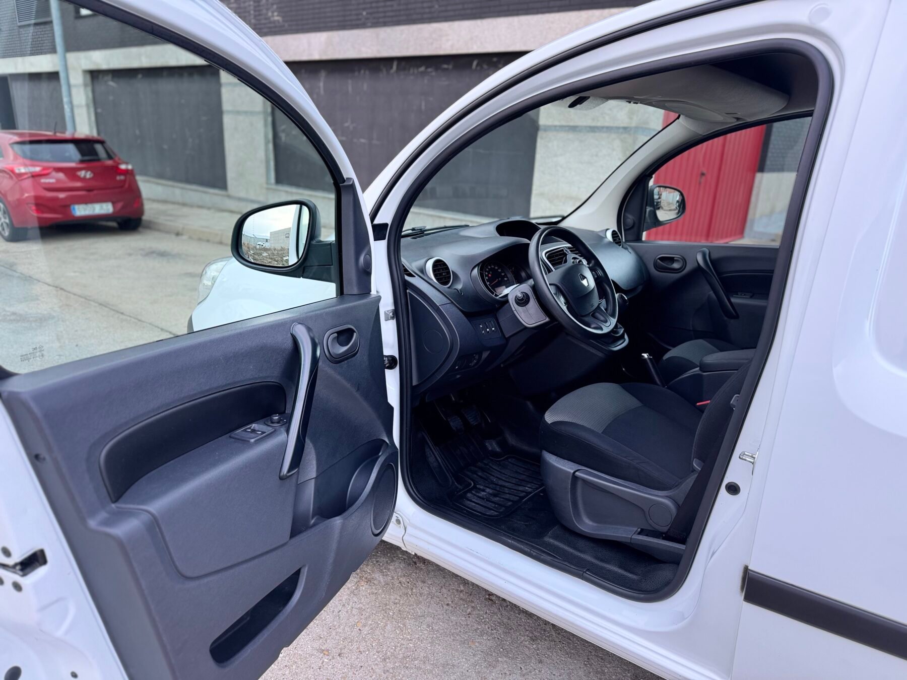 RENAULT KANGOO Puerta lateral 