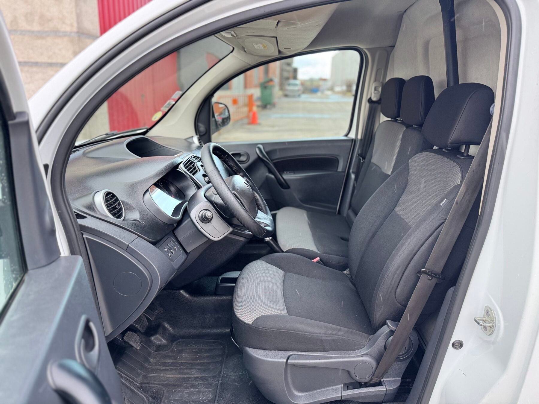 RENAULT KANGOO Maxi 3 plazas 