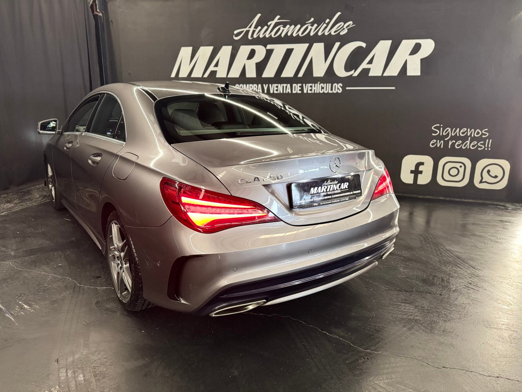 MERCEDES-BENZ Cla 250