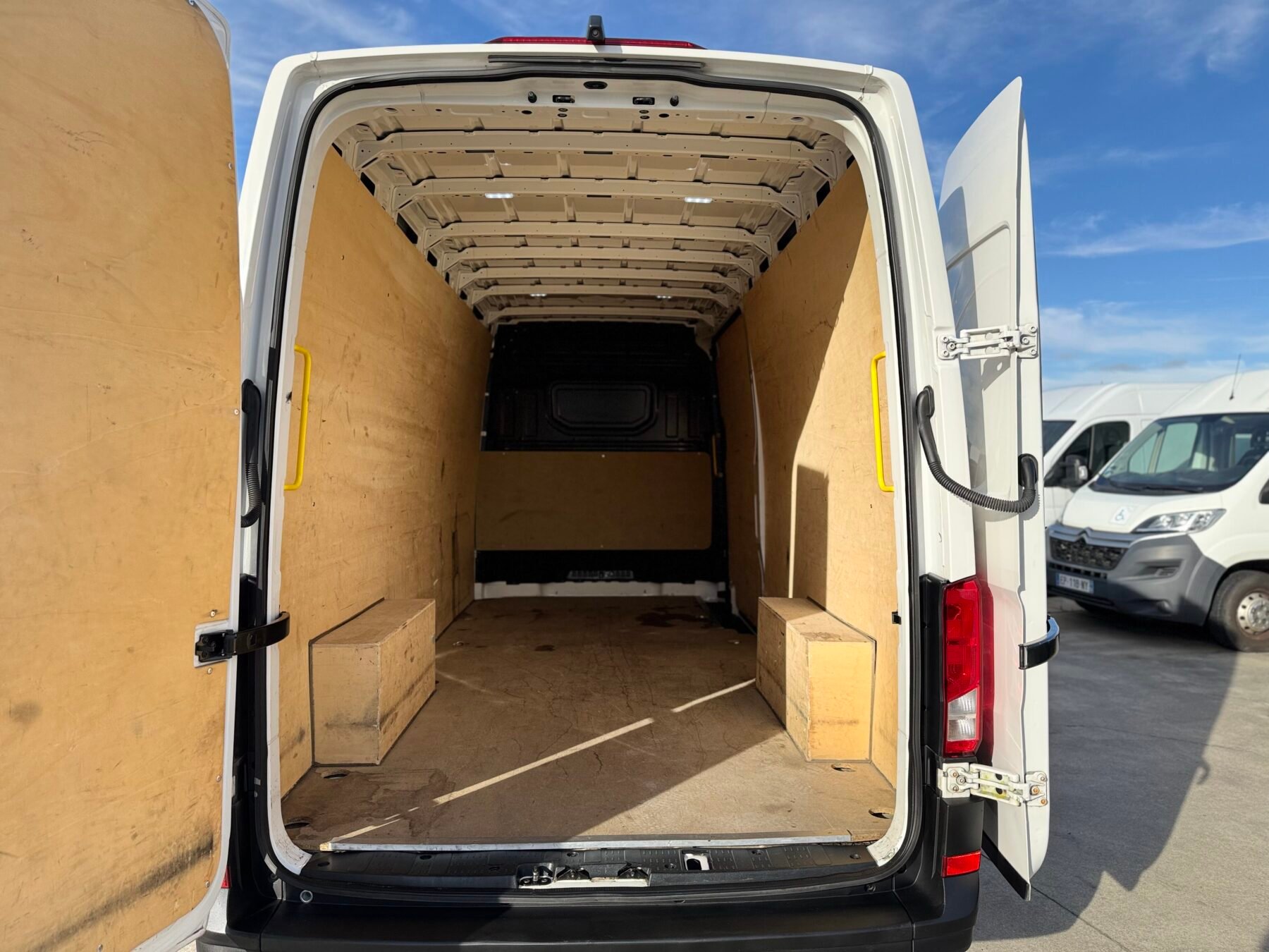 VOLKSWAGEN Crafter L4 h3 