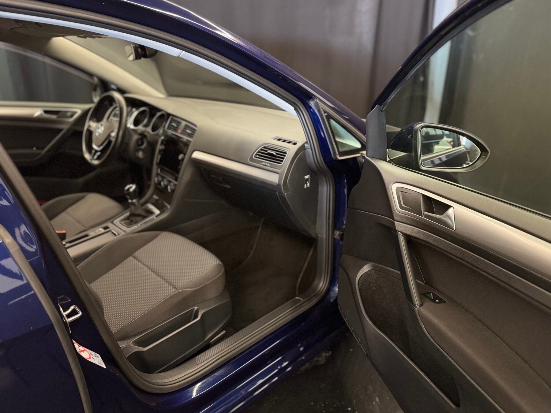 VOLKSWAGEN GOLF 1.6 tdi 