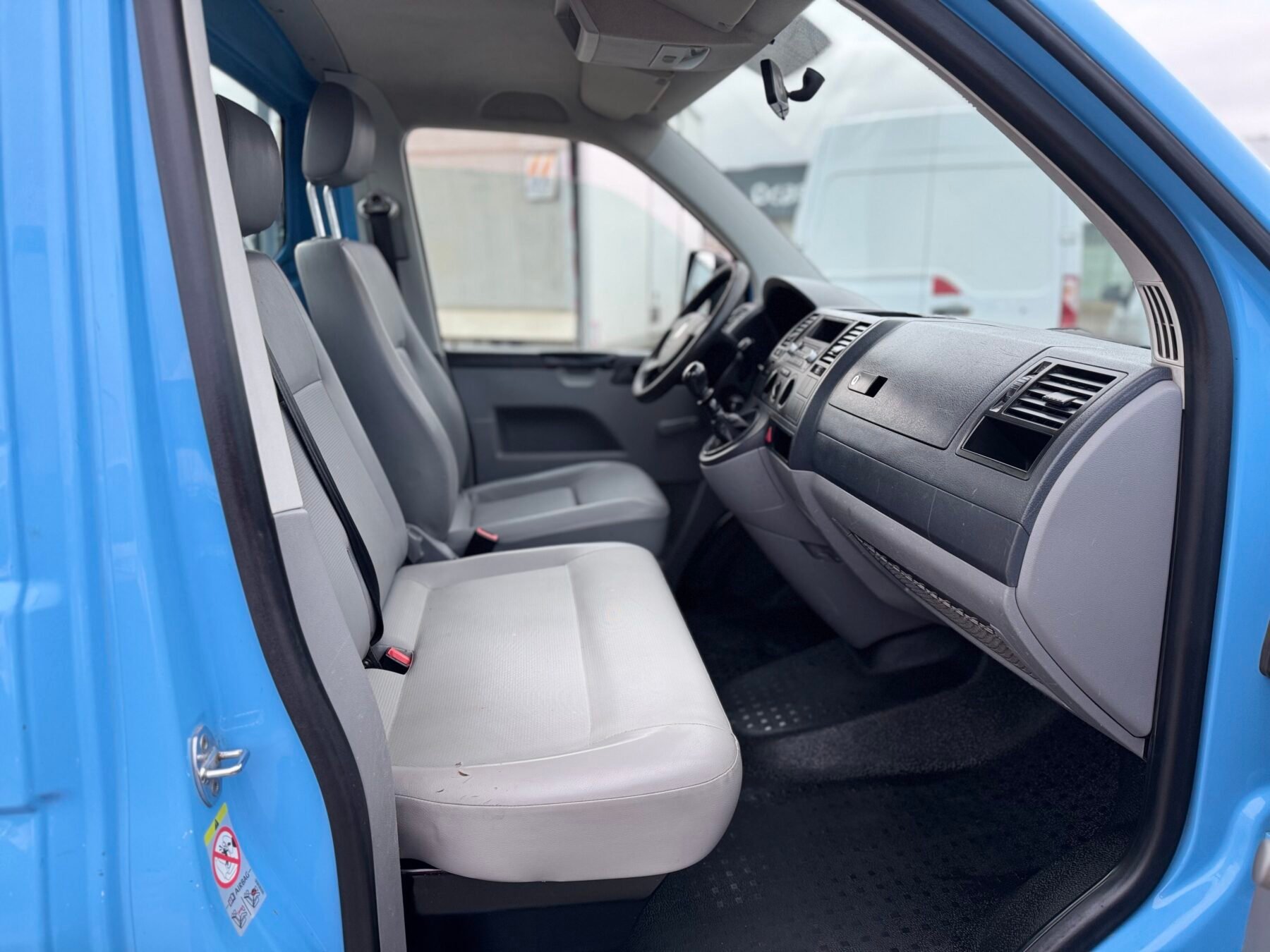 VOLKSWAGEN TRANSPORTER Caja abierta 