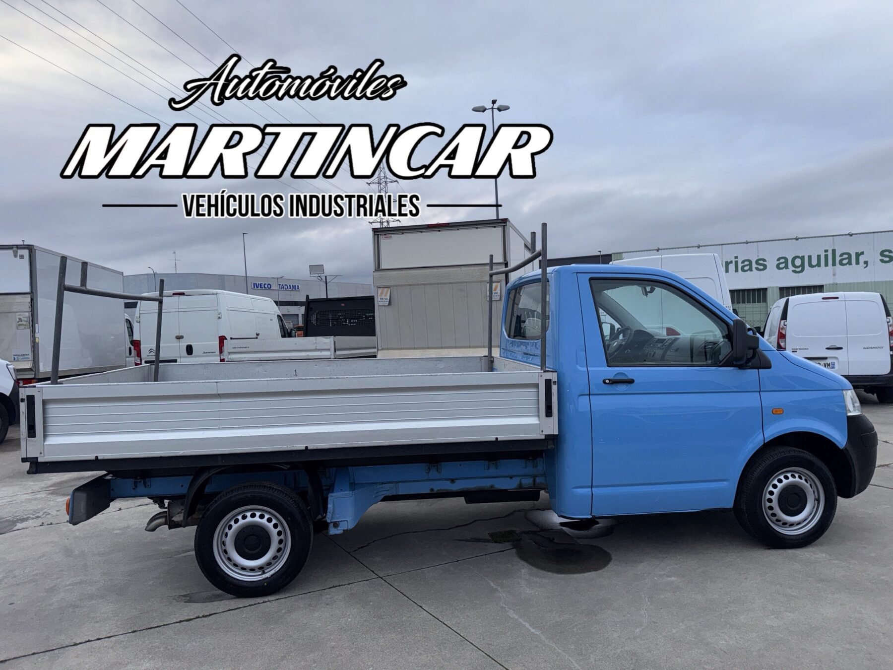 VOLKSWAGEN TRANSPORTER Caja abierta 