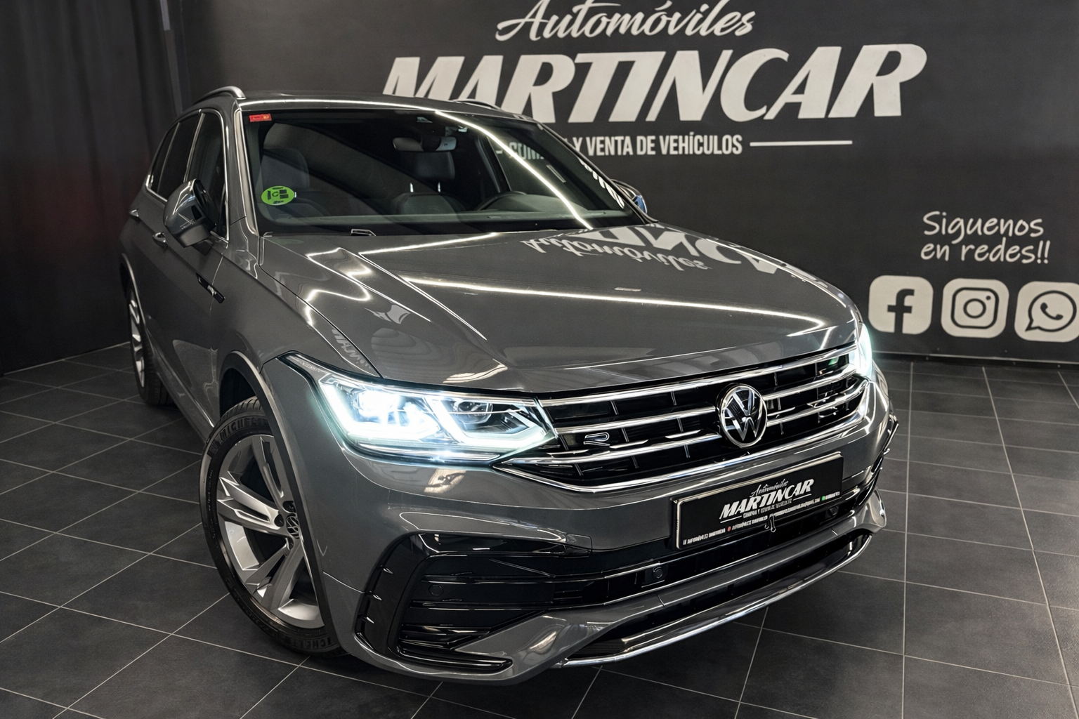 VOLKSWAGEN Tiguan R-line 