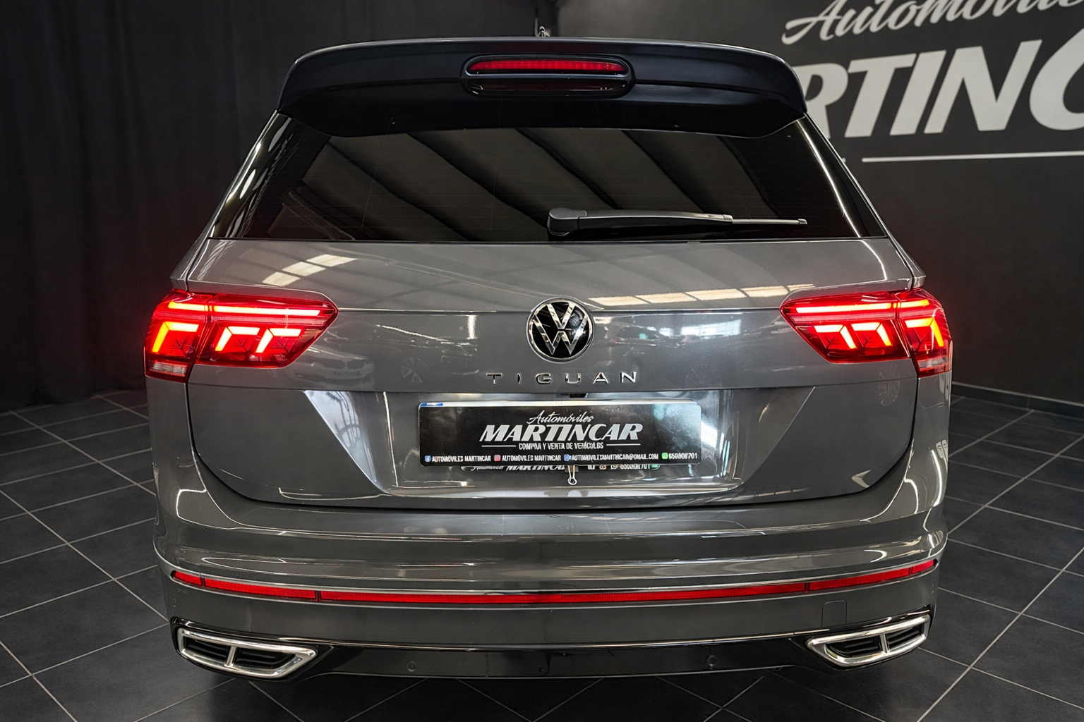 VOLKSWAGEN Tiguan R-line 