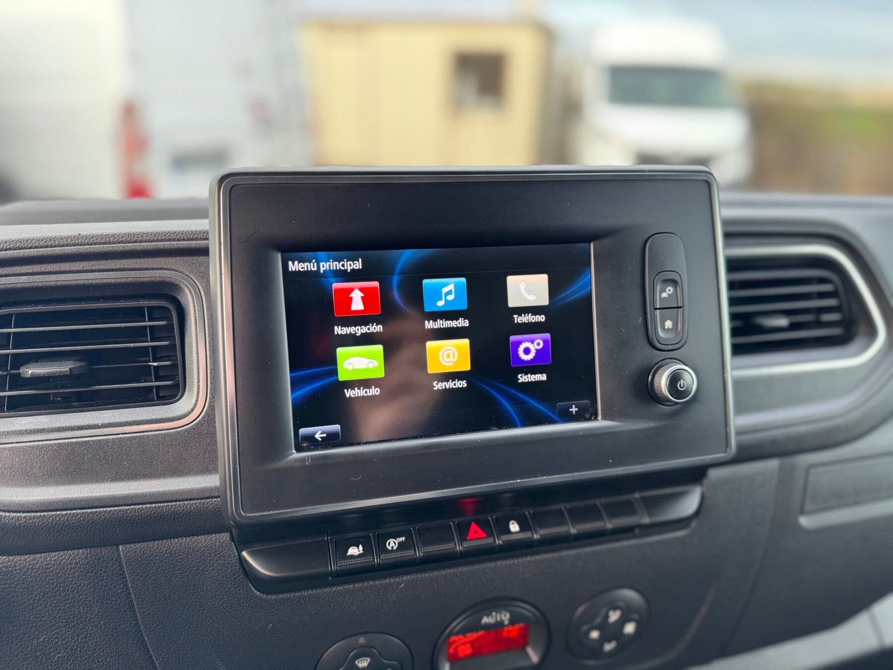 RENAULT MASTER L3 h2 báscula 