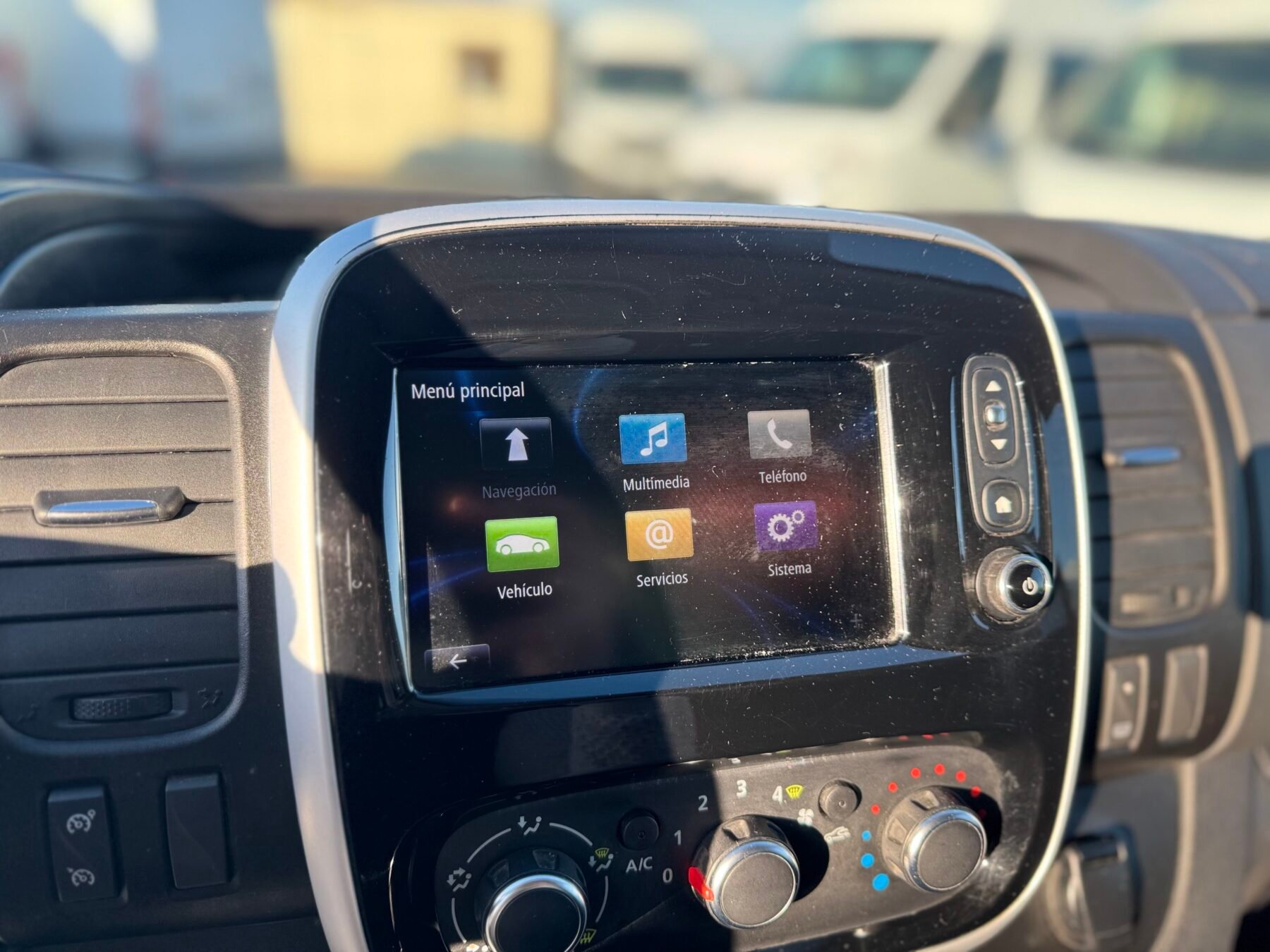 RENAULT TRAFIC L1 h1 