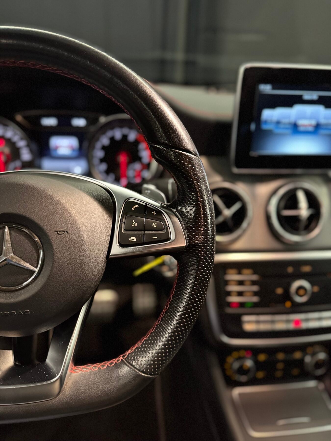 MERCEDES-BENZ Cla AMG nigth packet 