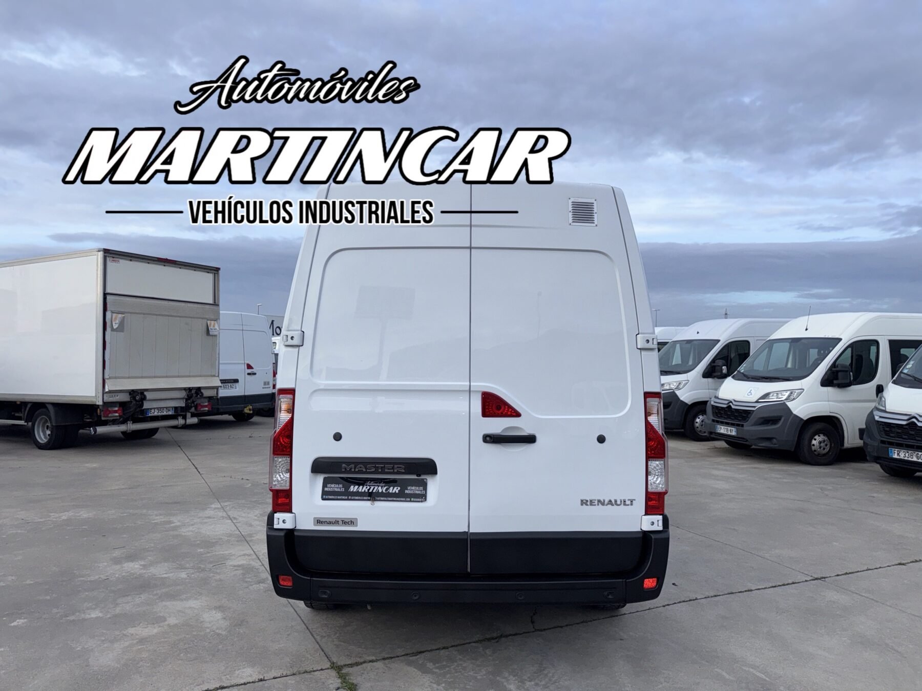 RENAULT MASTER L3 h2 báscula 