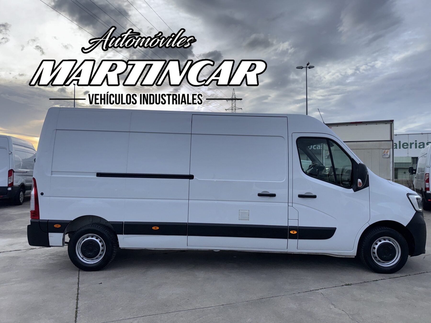 RENAULT MASTER L3 h2 báscula 