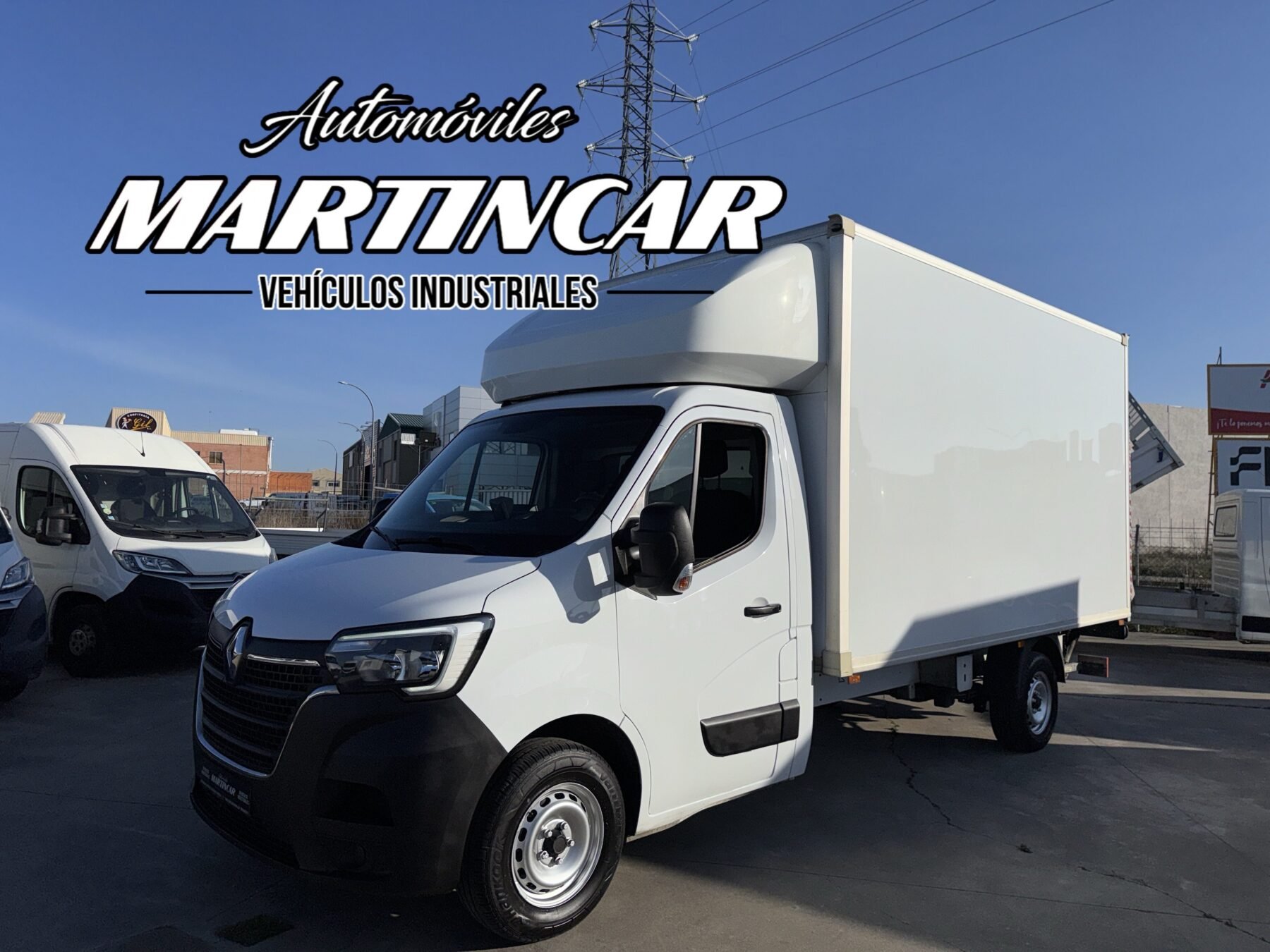 RENAULT MASTER Caja paquetera 