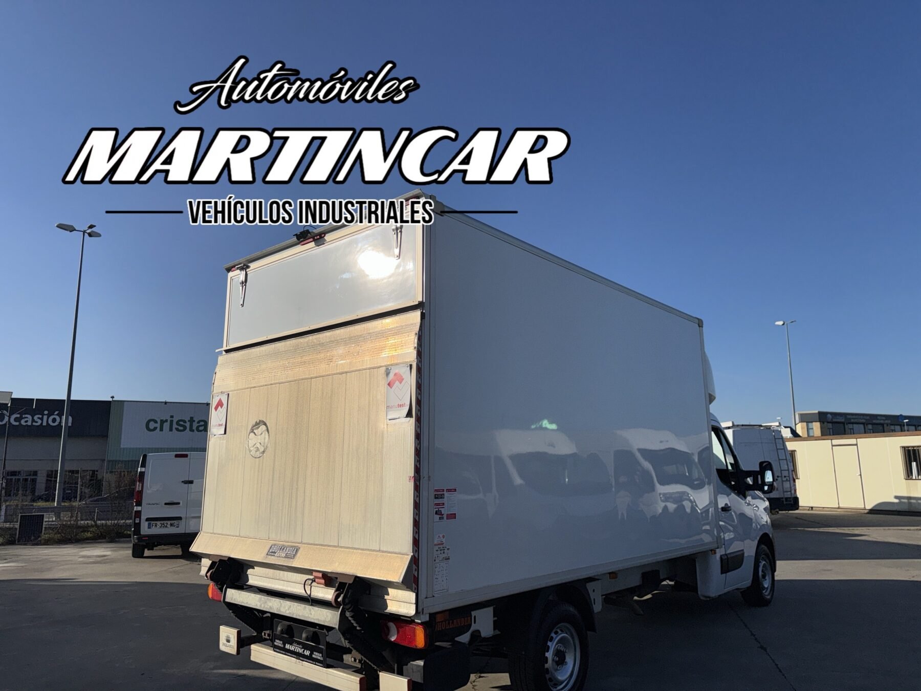 RENAULT MASTER Caja paquetera 