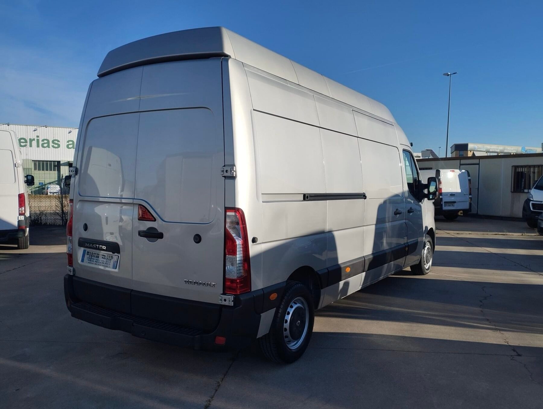 RENAULT MASTER L3h3