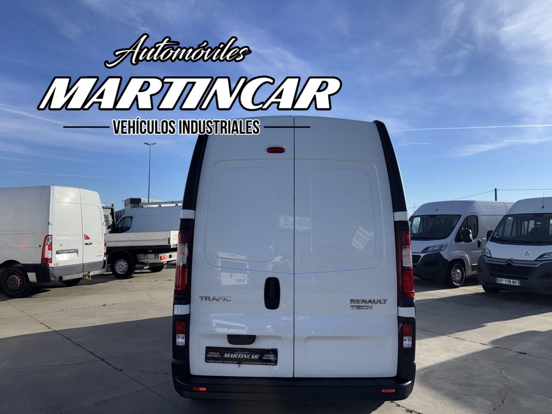 RENAULT TRAFIC L1 h2 sobre elevada 