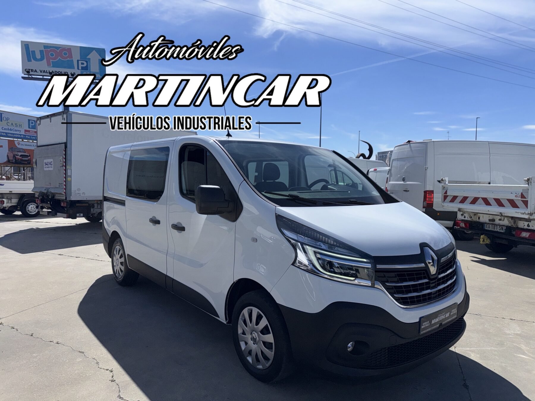 RENAULT TRAFIC 6 plazas 