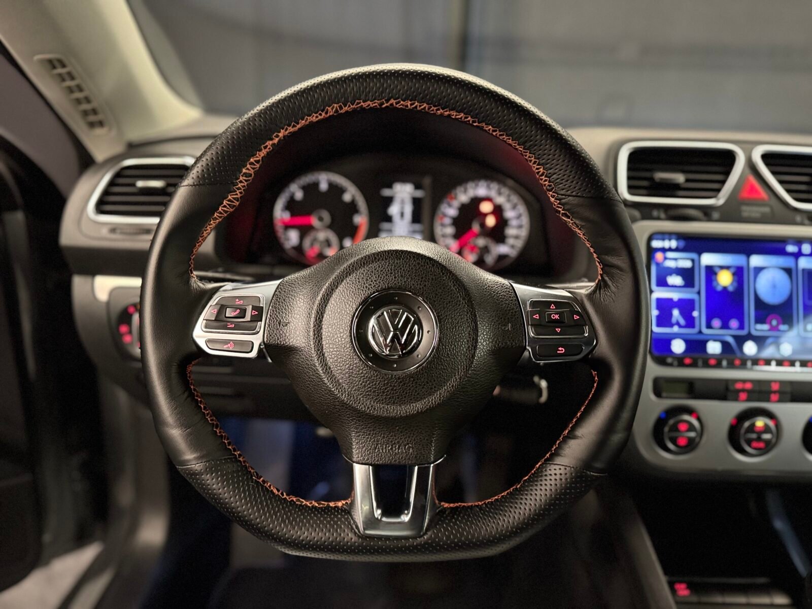 VOLKSWAGEN R