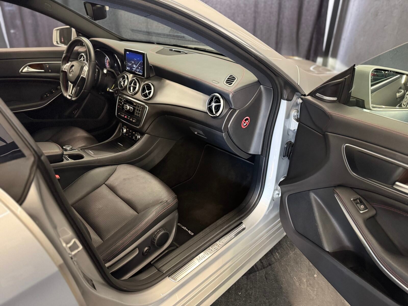 MERCEDES-BENZ Cla 250 amg