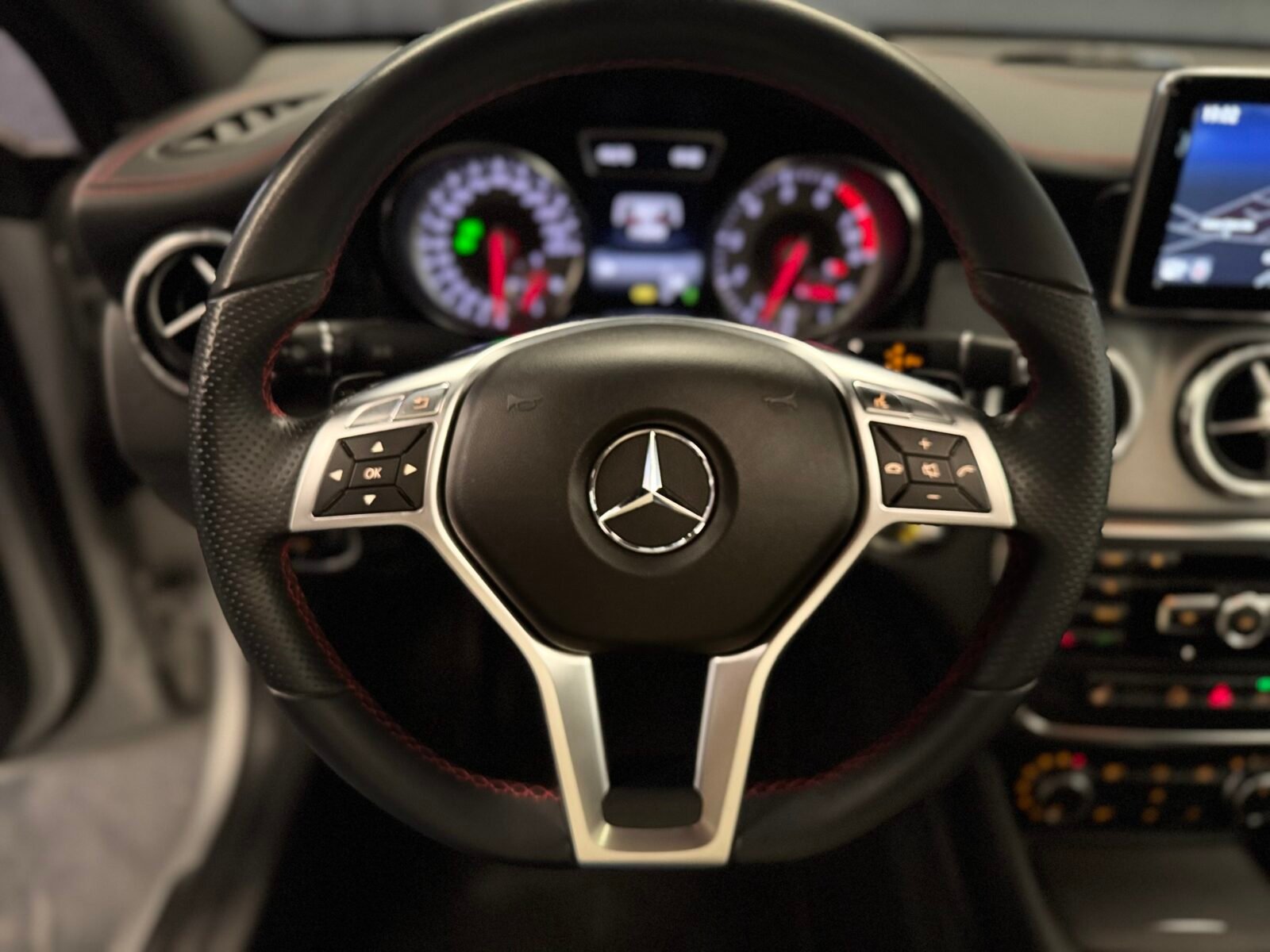 MERCEDES-BENZ Cla 250 amg
