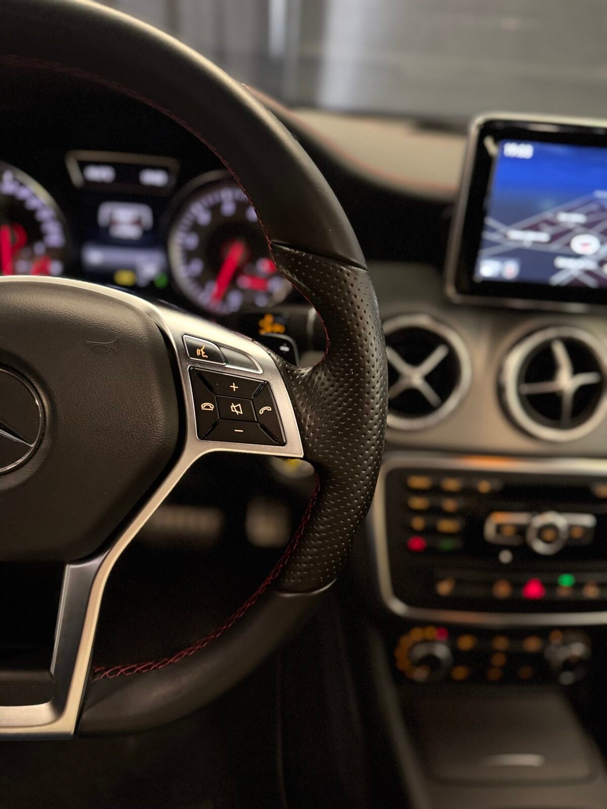 MERCEDES-BENZ Cla 250 amg