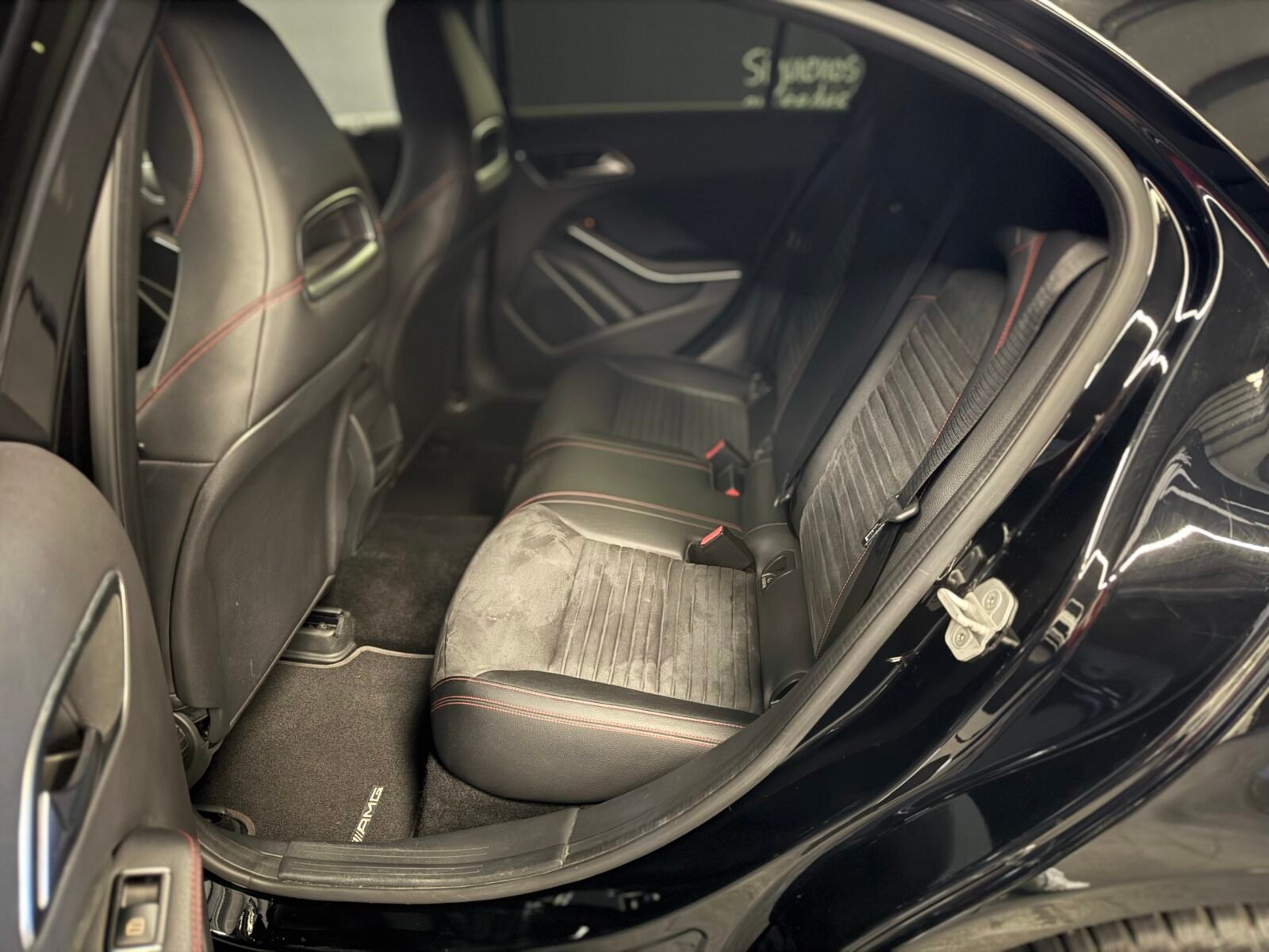 MERCEDES-BENZ CLASE A A 200 AMG